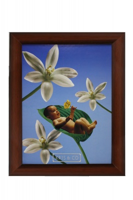  Репродукция в багете Ребенок в цветах, 34x40 фото в интернет-магазине
